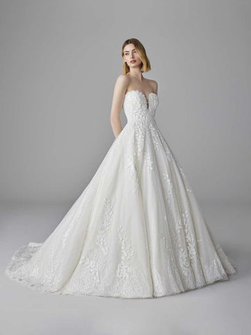 Pronovias