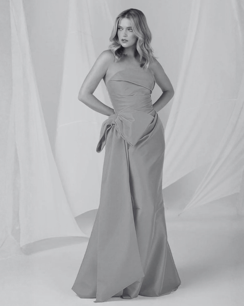 Black Label by Anne Barge