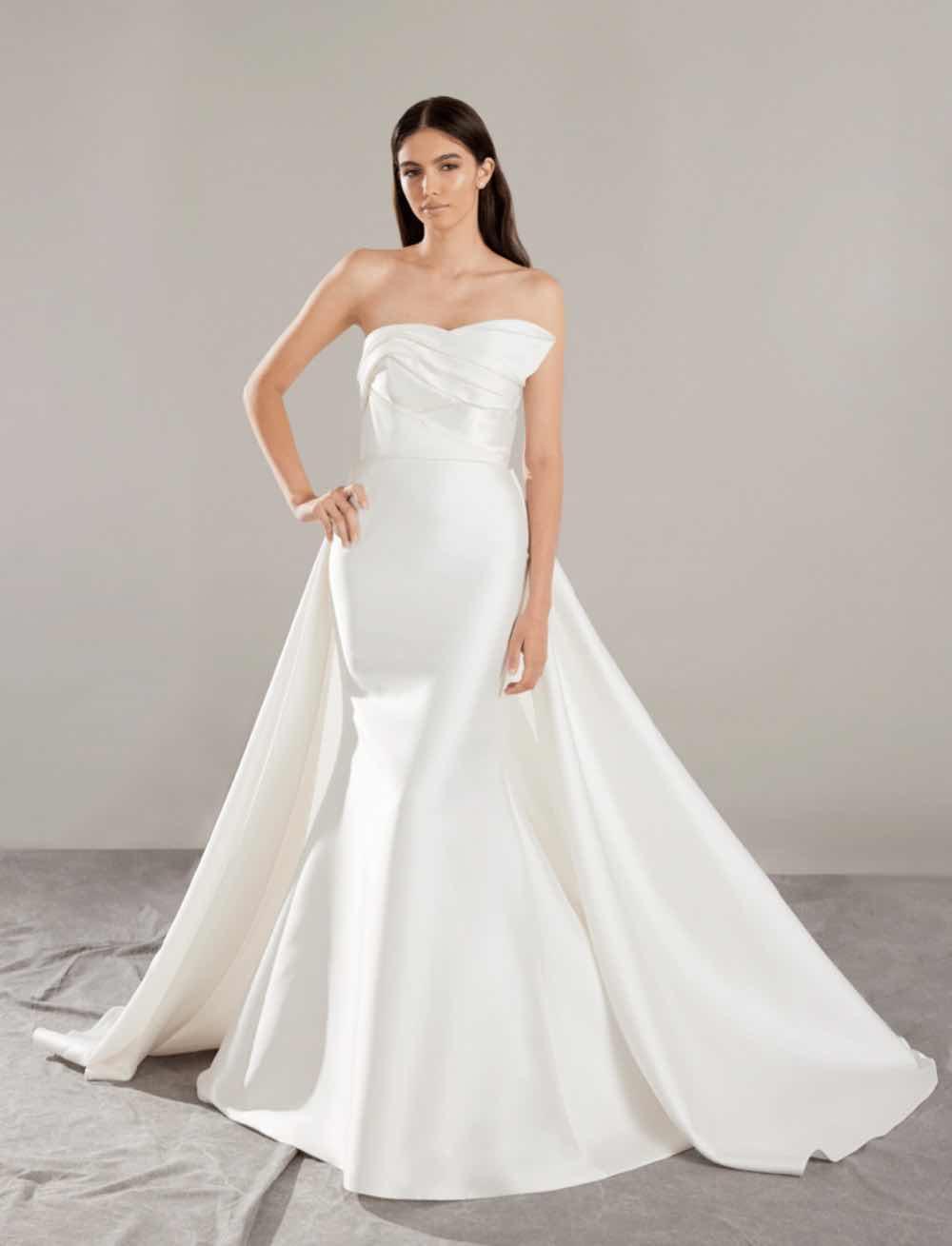 Pronovias "Arya"