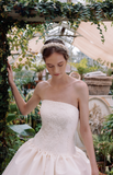 Sareh Nouri "Olivia"