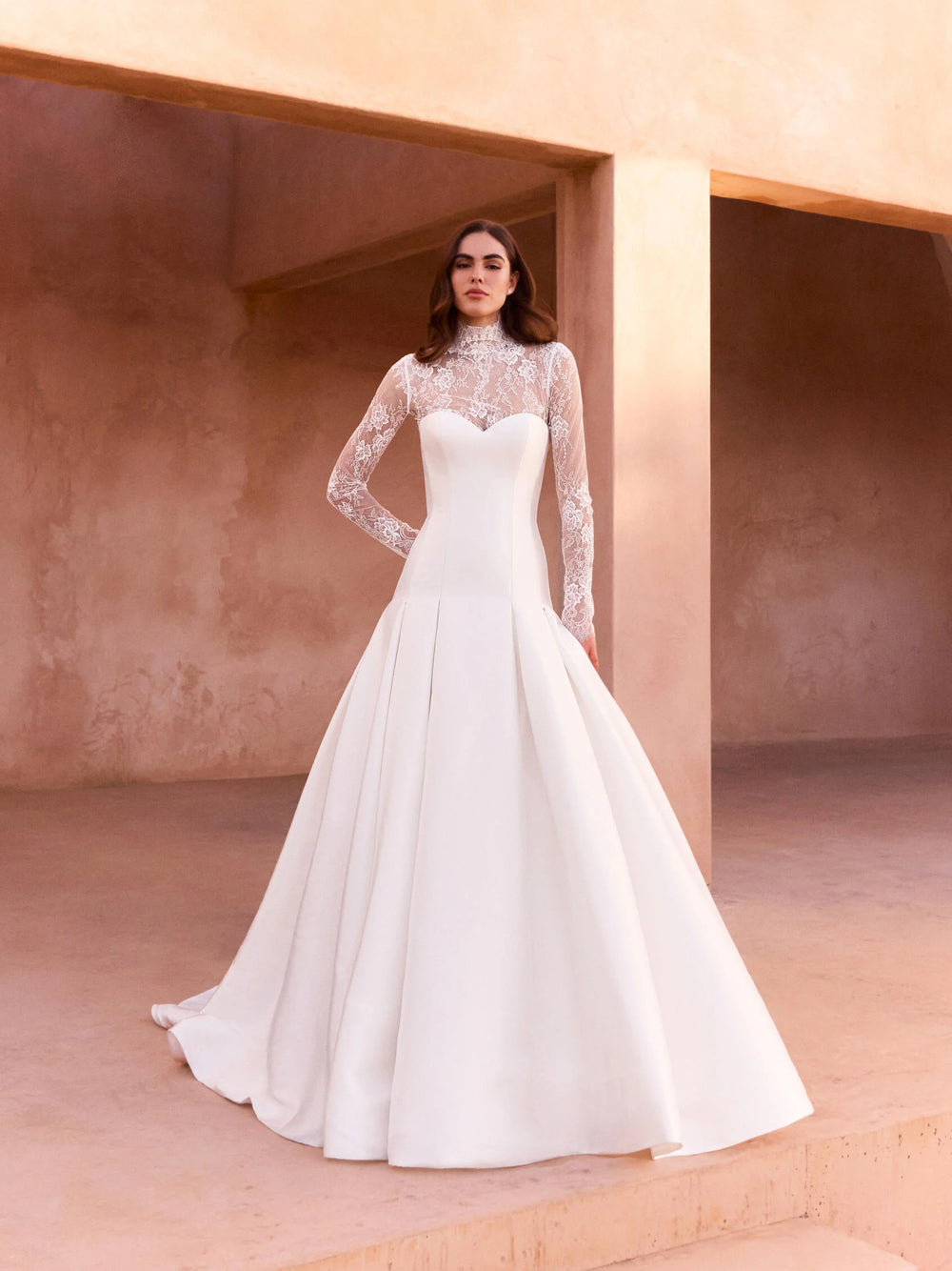 Pronovias "Isabelae"